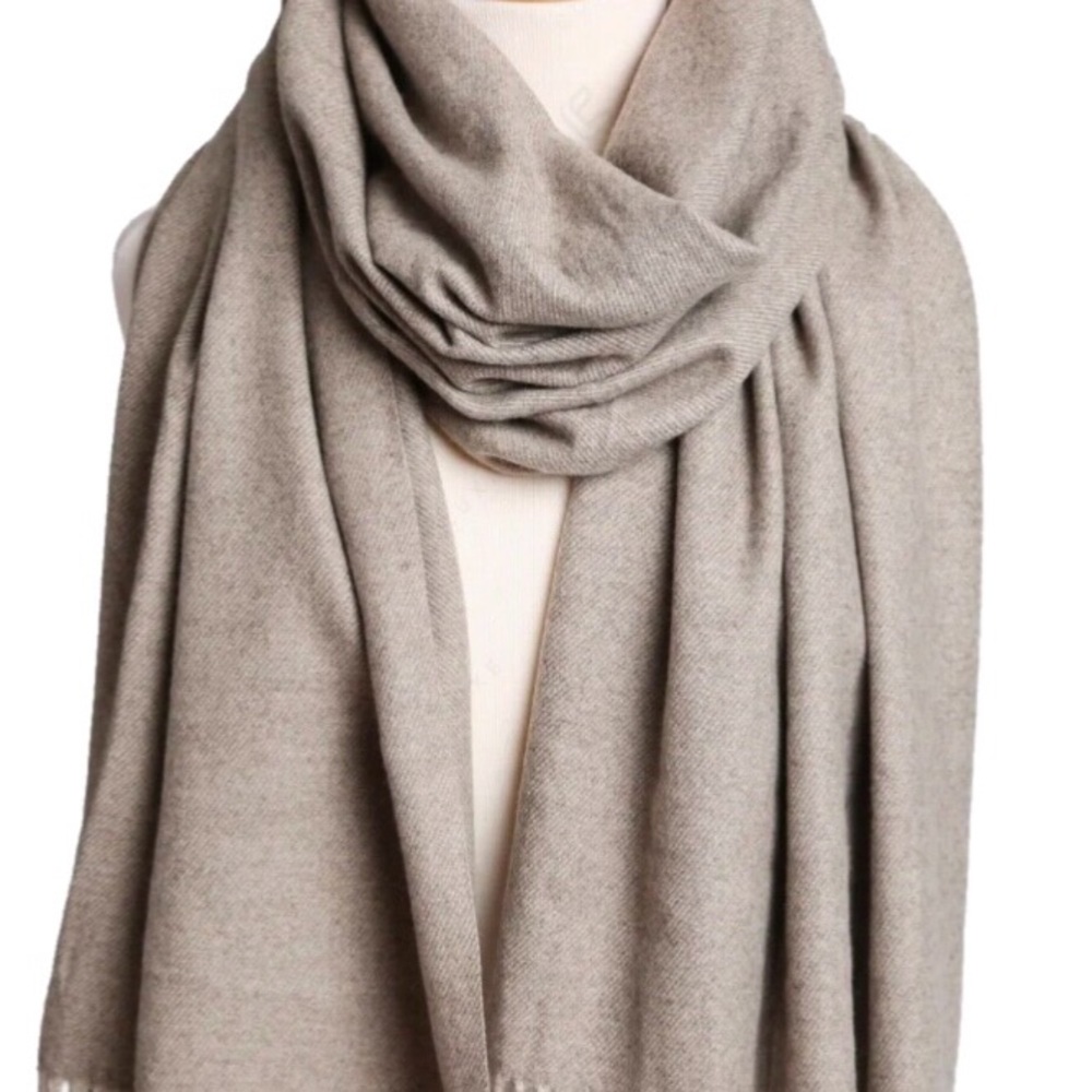 Solid Oblong Grey Scarf